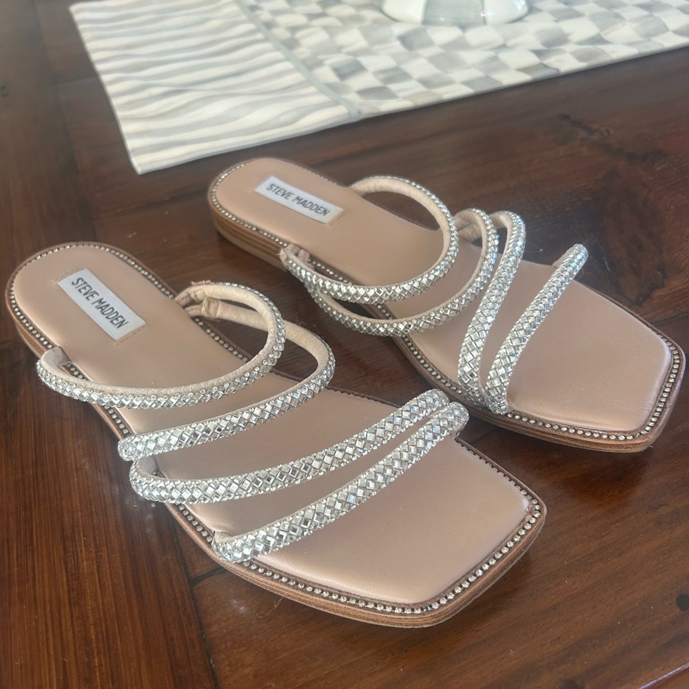 STEVE MADDEN SANDALS